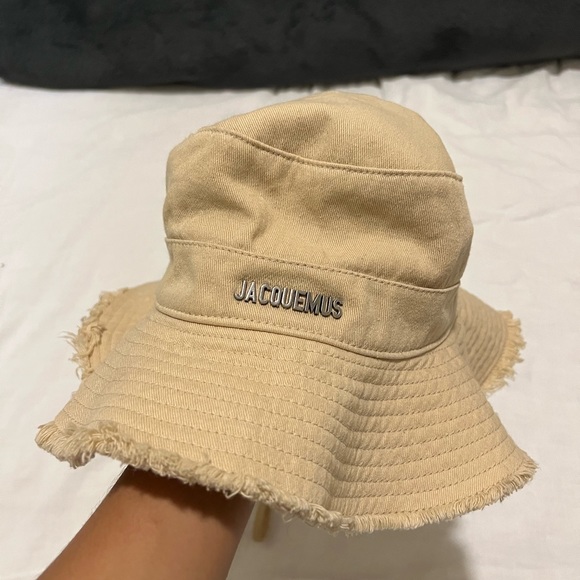 Jacquemus Accessories - Jacquemus Bucket Hat